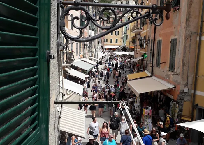 Les Pieds Dans L'eau Apartamento Vernazza